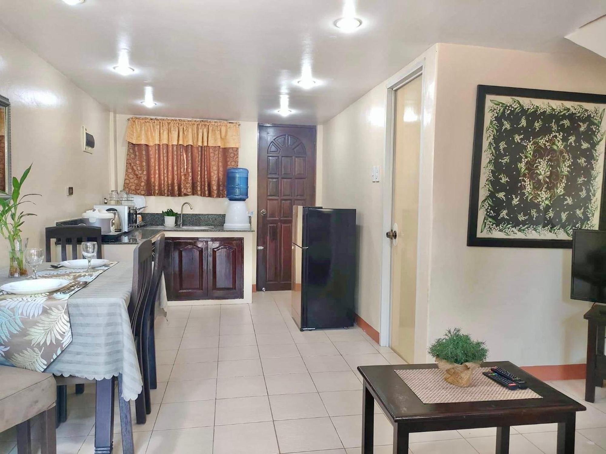 Pal-Watson Apartments Мактан Екстер'єр фото