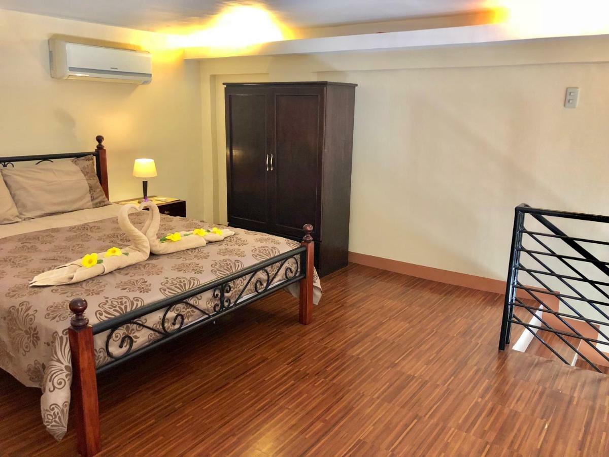 Pal-Watson Apartments Мактан Екстер'єр фото
